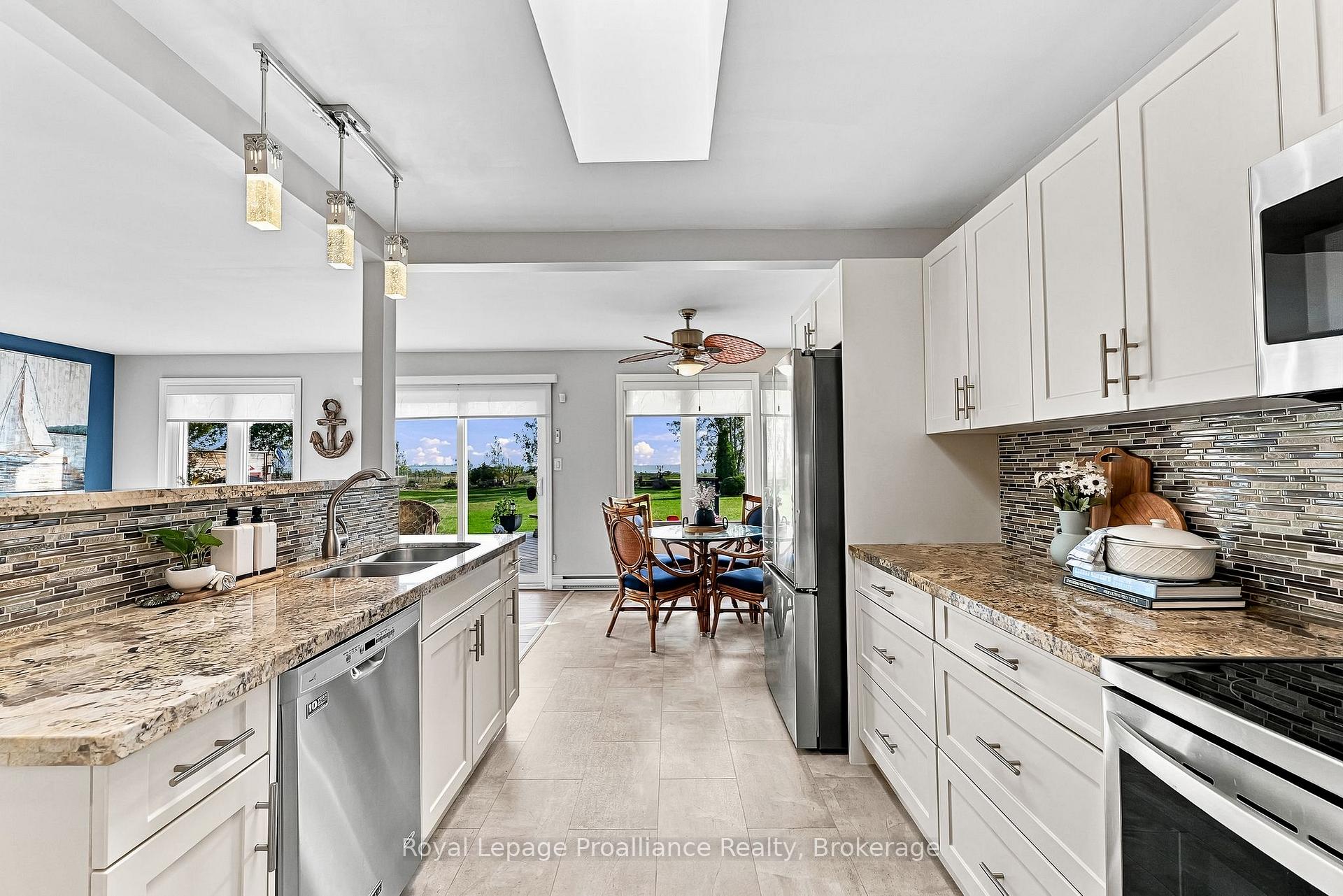 Photo 17 of 110 Lakehurst Street, Brighton, Rural Brighton — HOMEH