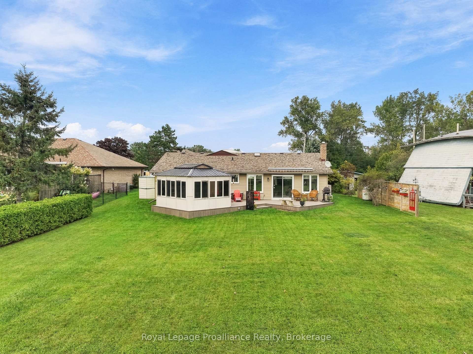Photo 35 of 110 Lakehurst Street, Brighton, Rural Brighton — HOMEH