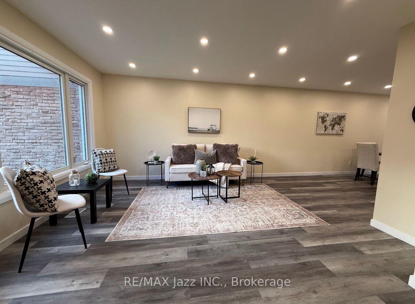 Photo 2 of 1293 Ludlow Court, Oshawa, Centennial — HOMEH