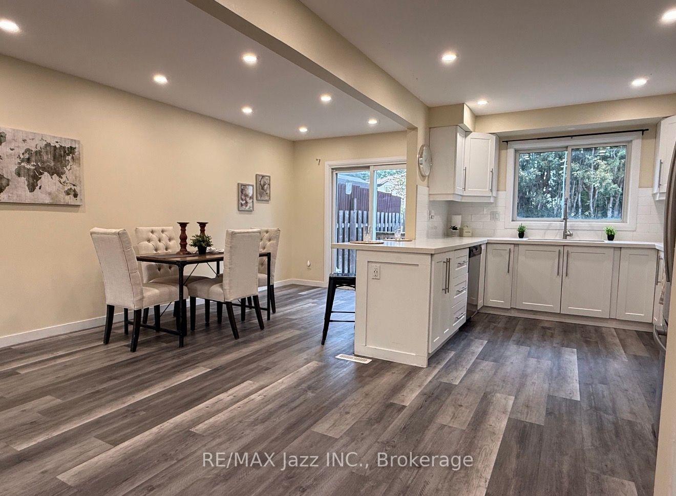 Photo 9 of 1293 Ludlow Court, Oshawa, Centennial — HOMEH