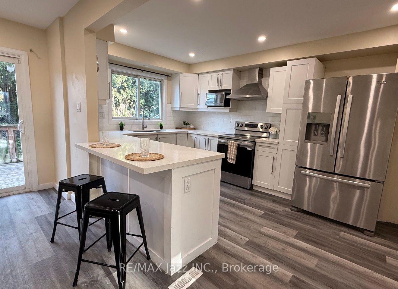 Photo 12 of 1293 Ludlow Court, Oshawa, Centennial — HOMEH