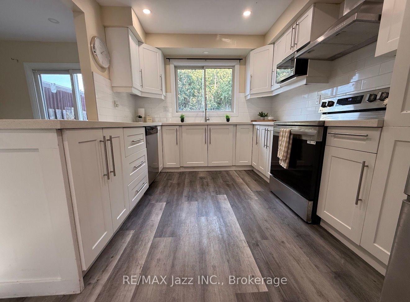 Photo 14 of 1293 Ludlow Court, Oshawa, Centennial — HOMEH