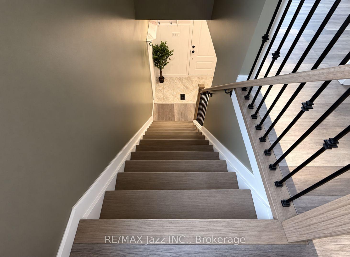 Photo 26 of 1293 Ludlow Court, Oshawa, Centennial — HOMEH