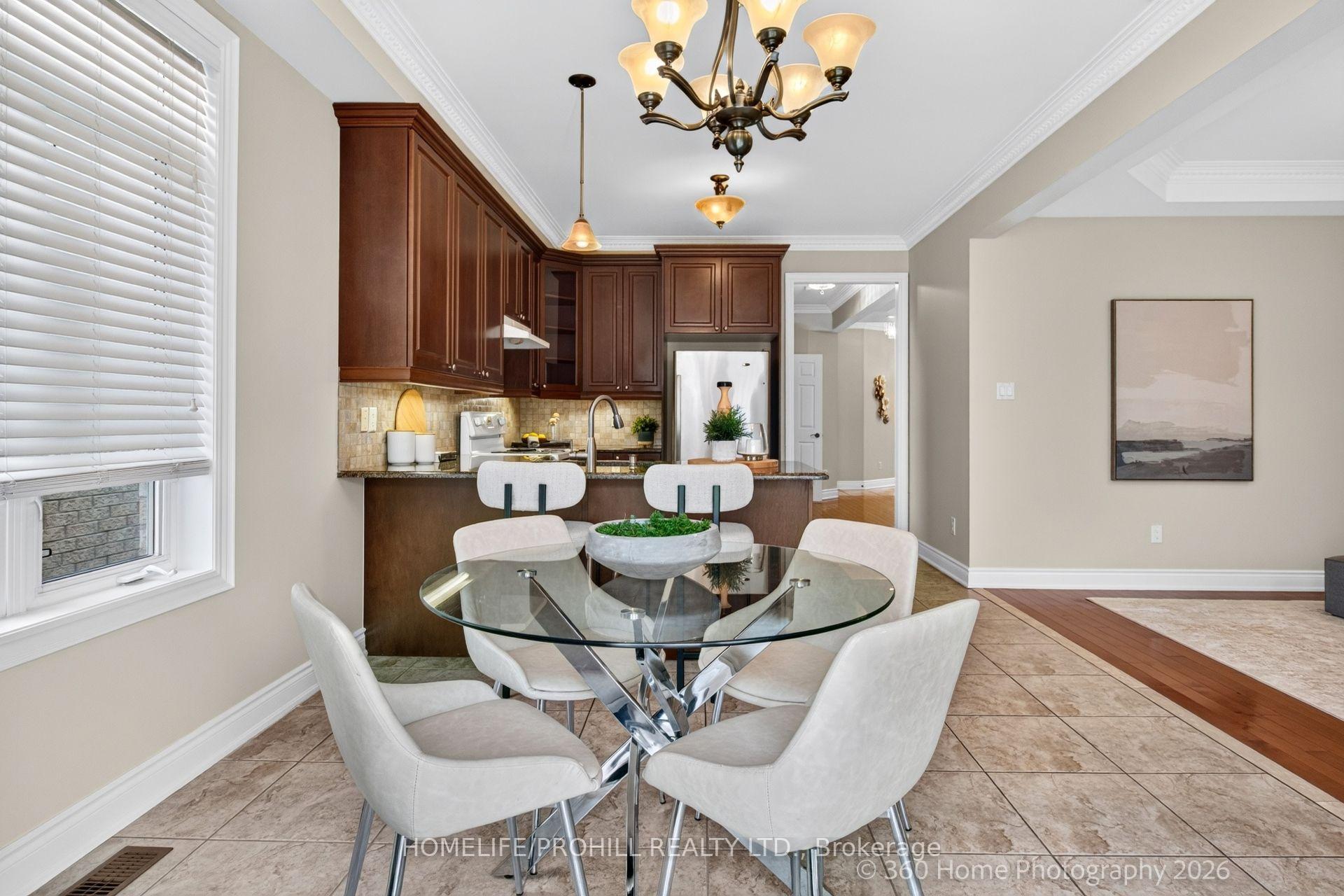 Photo 16 of 30 Danpatrick Drive, Richmond Hill, Rouge Woods — HOMEH