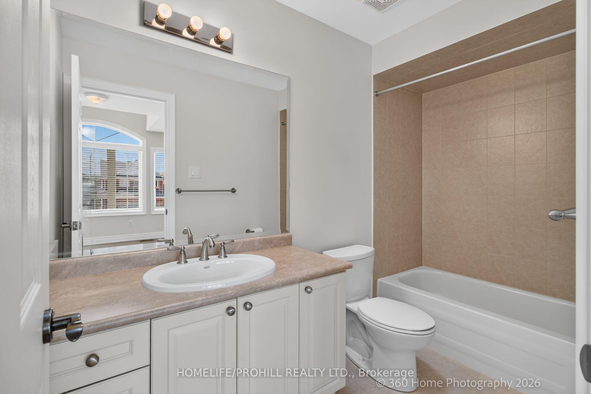 Photo 29 of 30 Danpatrick Drive, Richmond Hill, Rouge Woods — HOMEH