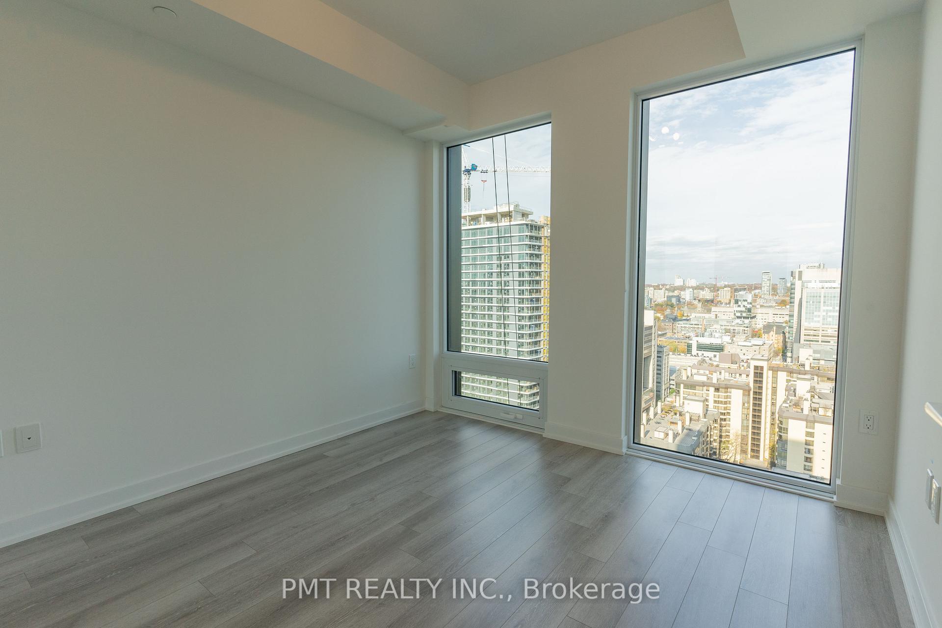 Photo 6 of Unit 2701, 238 Simcoe Street, Toronto, Kensington-Chinatown — HOMEH