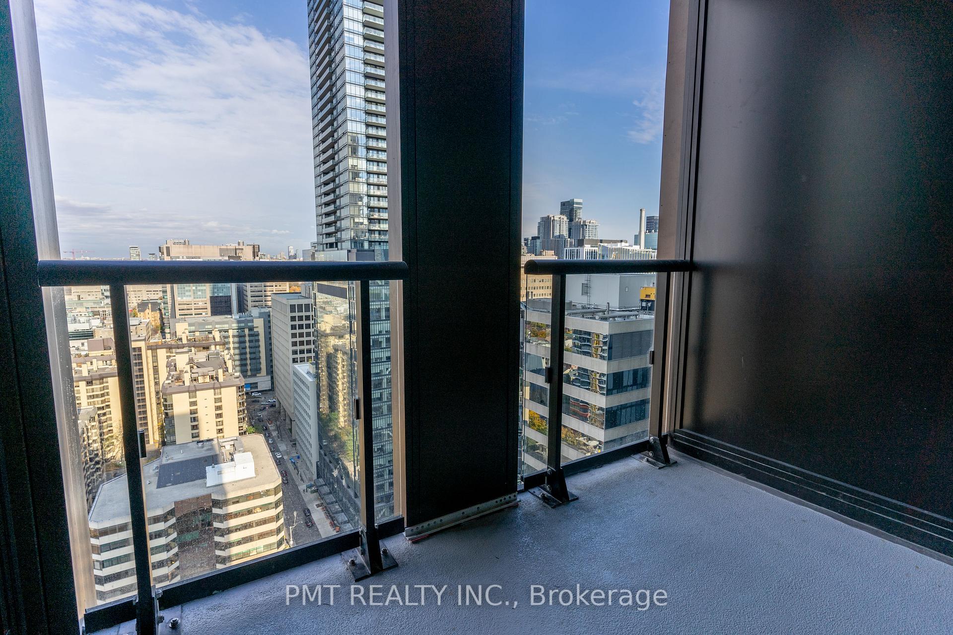 Photo 11 of Unit 2701, 238 Simcoe Street, Toronto, Kensington-Chinatown — HOMEH