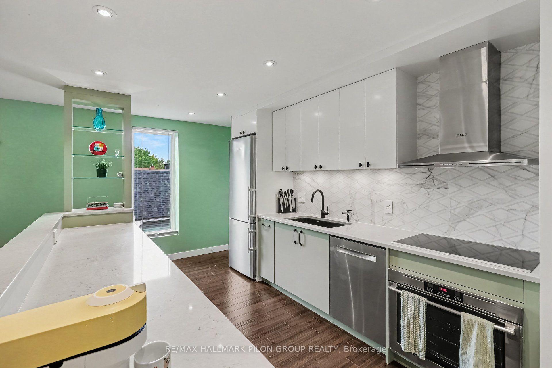 Photo 6 of Unit 5, 96 Frank Street, Ottawa, Ottawa Centre/Golden Triangle — HOMEH