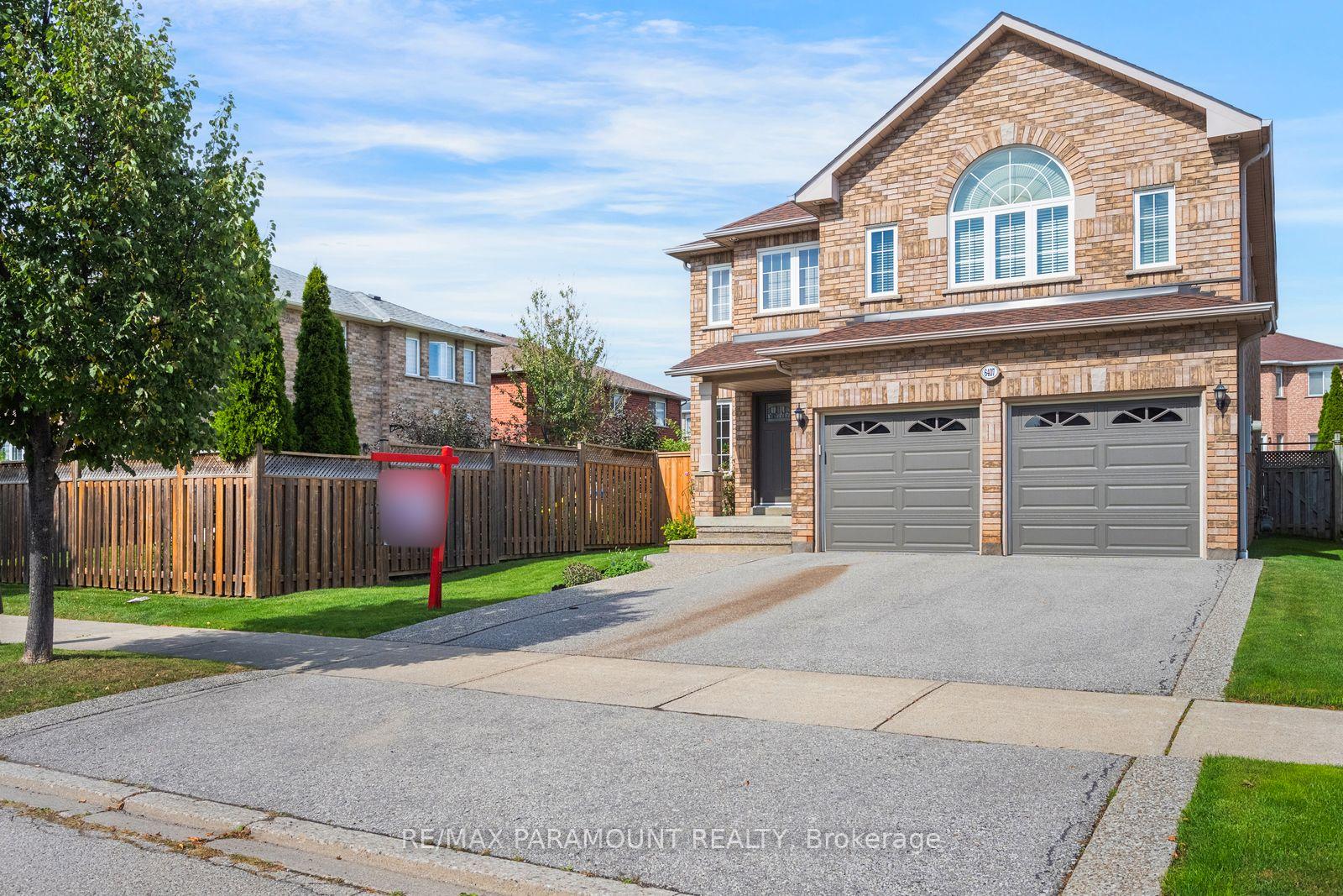 Photo 2 of 6407 Ormindale Way, Mississauga, East Credit — HOMEH