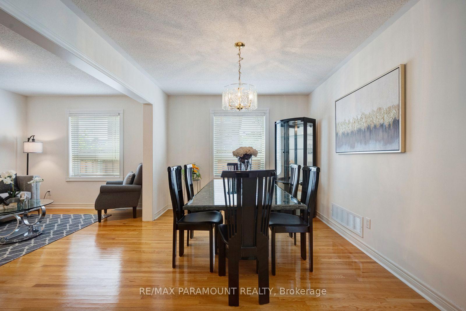 Photo 16 of 6407 Ormindale Way, Mississauga, East Credit — HOMEH