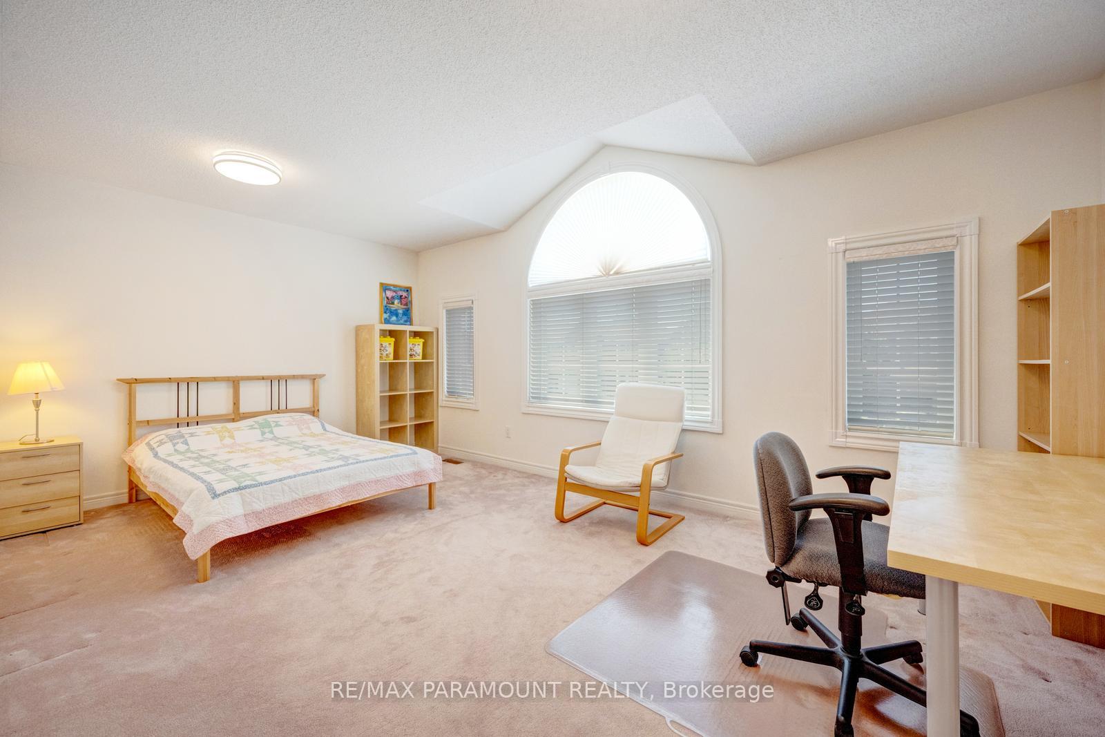 Photo 25 of 6407 Ormindale Way, Mississauga, East Credit — HOMEH