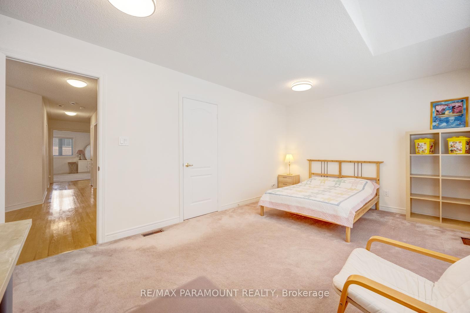 Photo 26 of 6407 Ormindale Way, Mississauga, East Credit — HOMEH