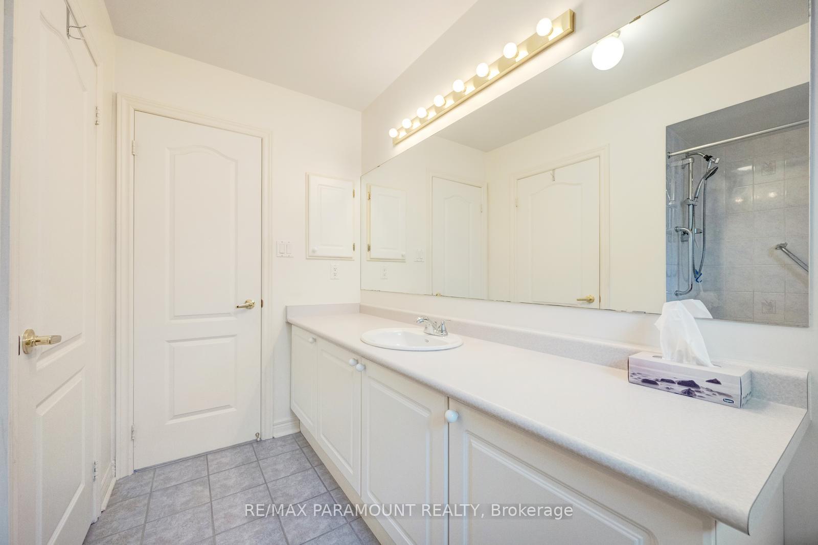 Photo 31 of 6407 Ormindale Way, Mississauga, East Credit — HOMEH