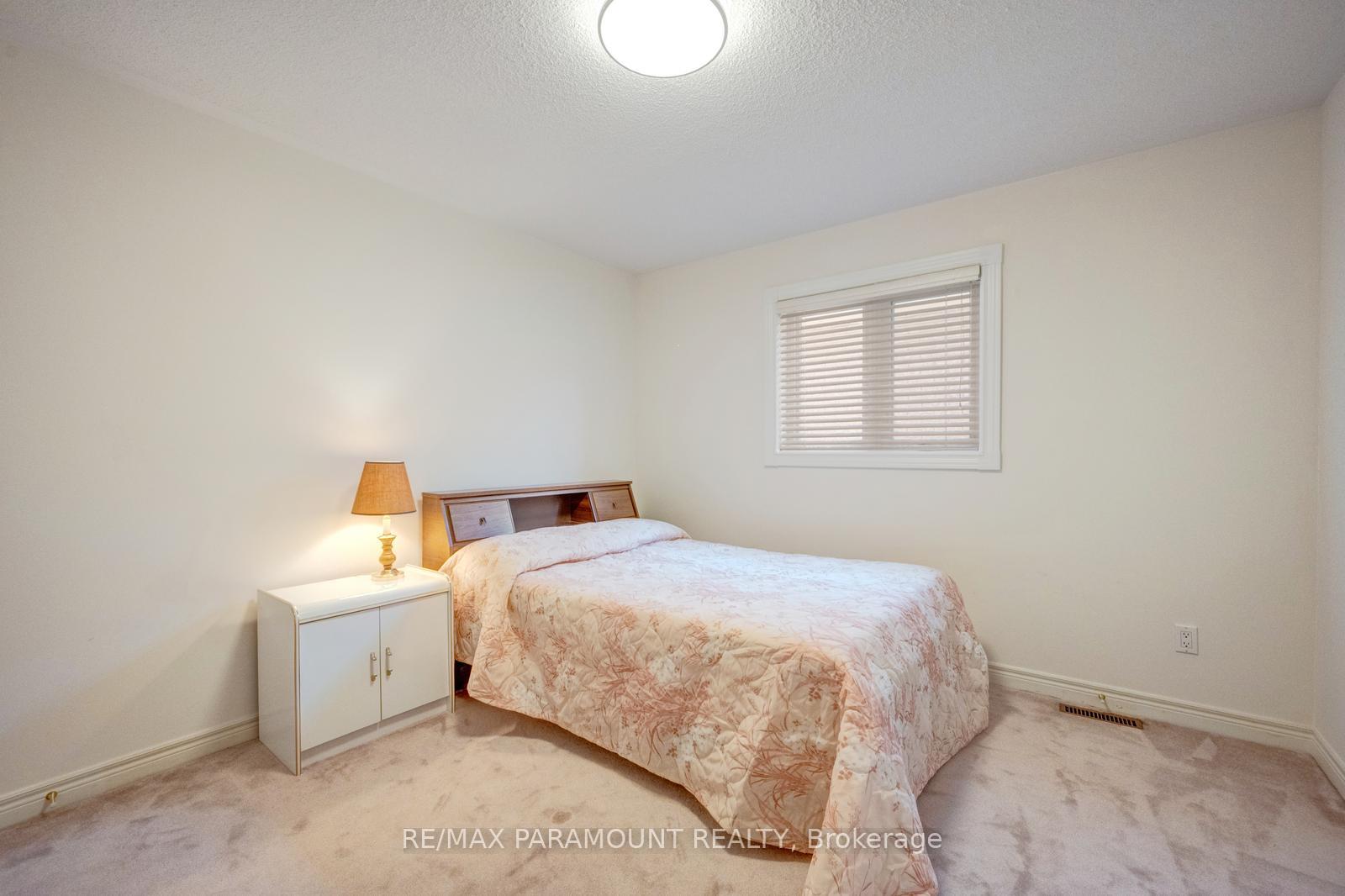 Photo 42 of 6407 Ormindale Way, Mississauga, East Credit — HOMEH