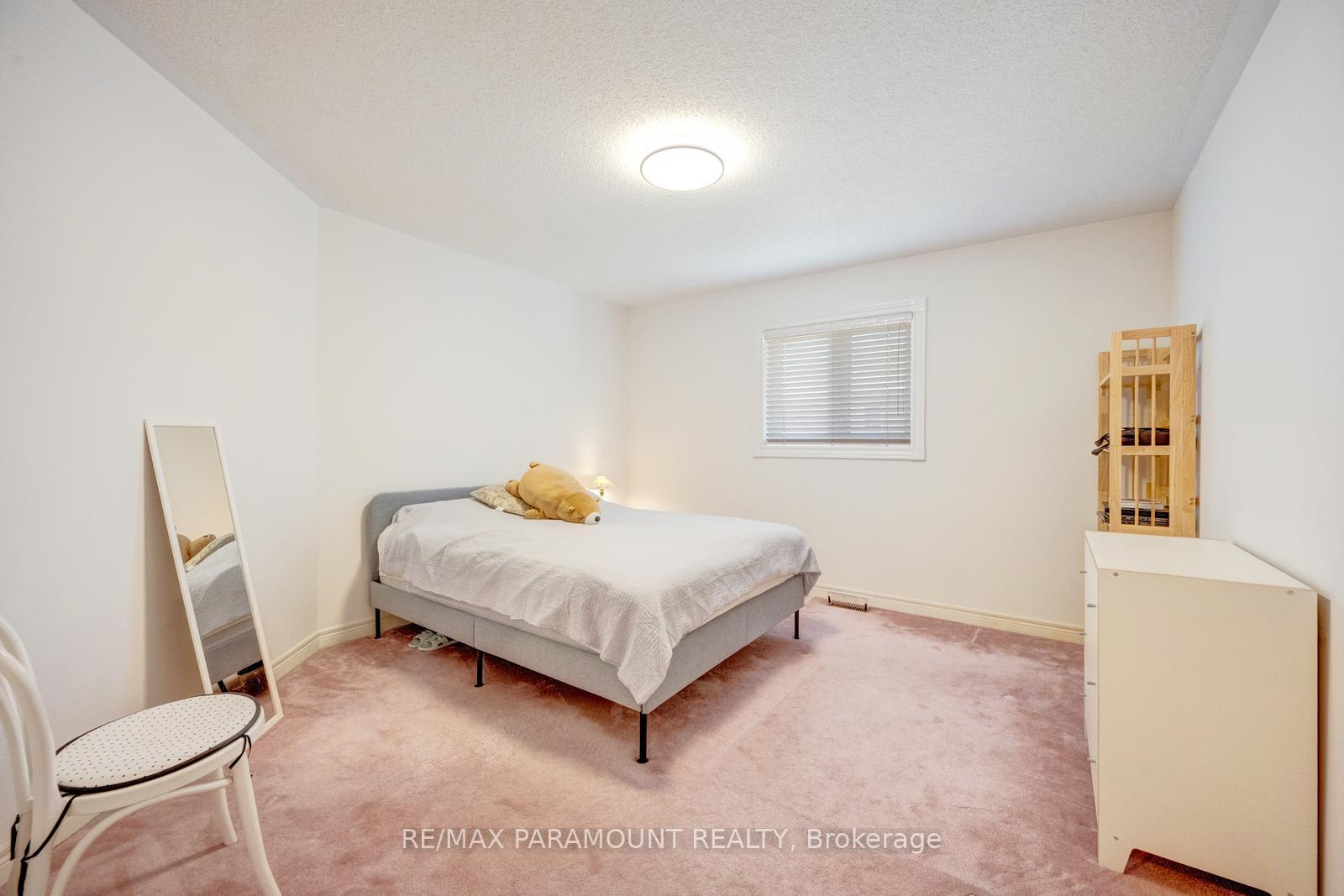 Photo 43 of 6407 Ormindale Way, Mississauga, East Credit — HOMEH