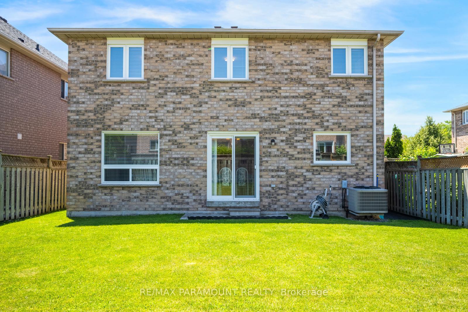 Photo 47 of 6407 Ormindale Way, Mississauga, East Credit — HOMEH