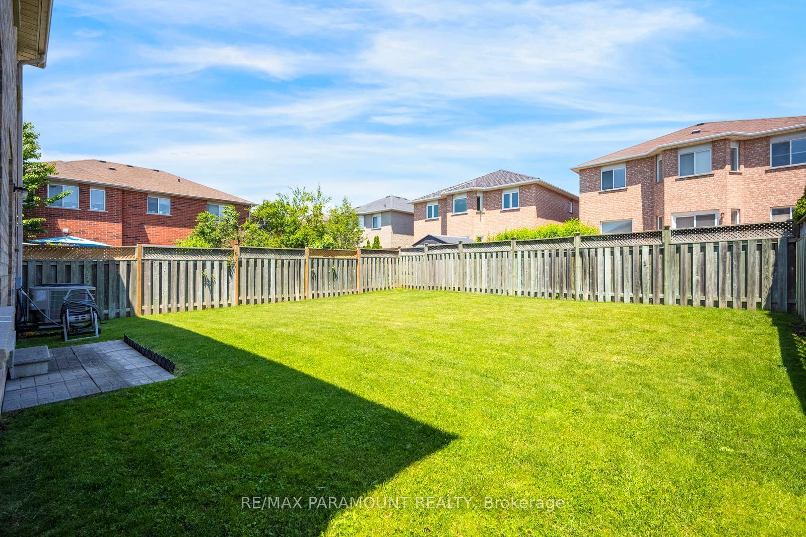 Photo 48 of 6407 Ormindale Way, Mississauga, East Credit — HOMEH