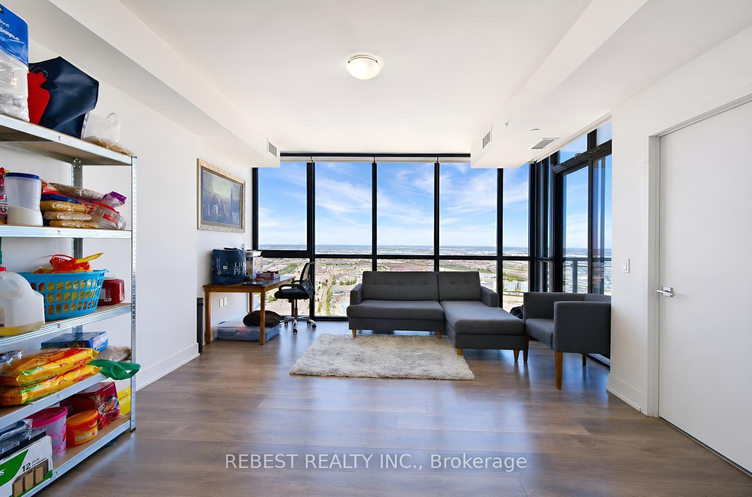 Photo 10 of Unit 3608, 2908 Highway 7 Road, Vaughan, Concord — HOMEH