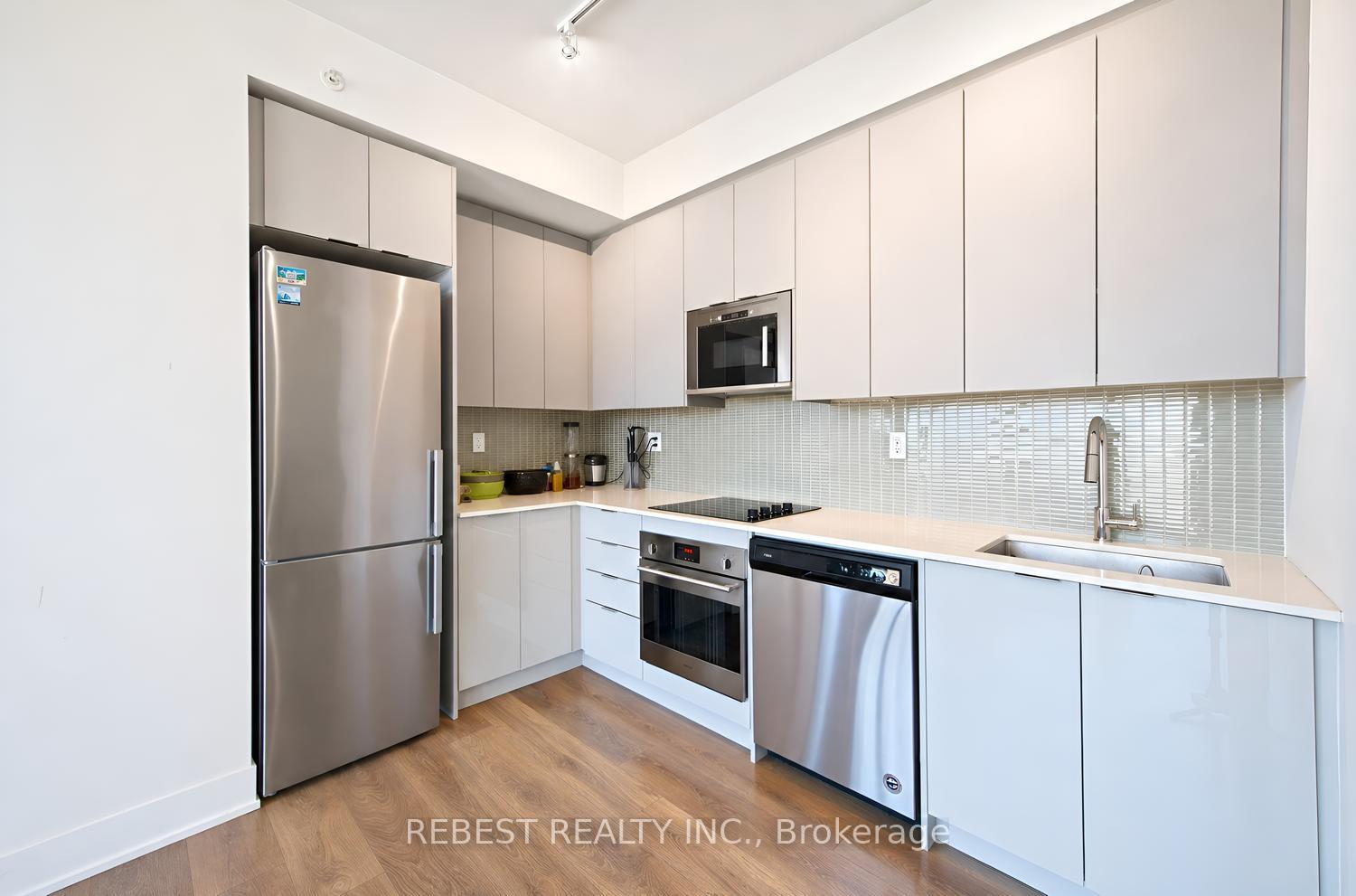Photo 13 of Unit 3608, 2908 Highway 7 Road, Vaughan, Concord — HOMEH