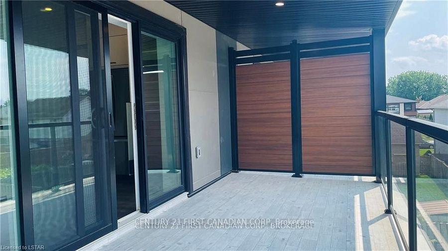 Photo 17 of Unit 104, 361 Quarter Town Line, Tillsonburg — HOMEH