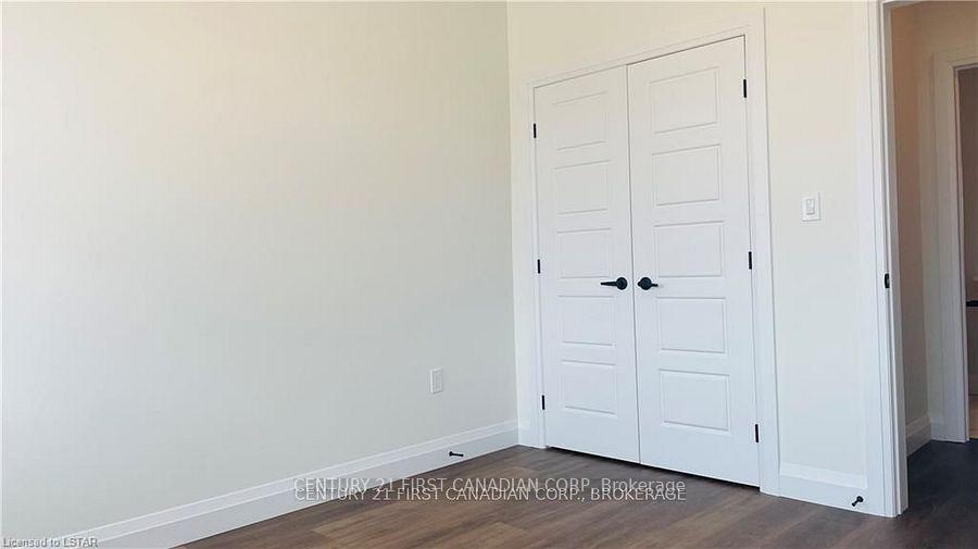 Photo 31 of Unit 104, 361 Quarter Town Line, Tillsonburg — HOMEH