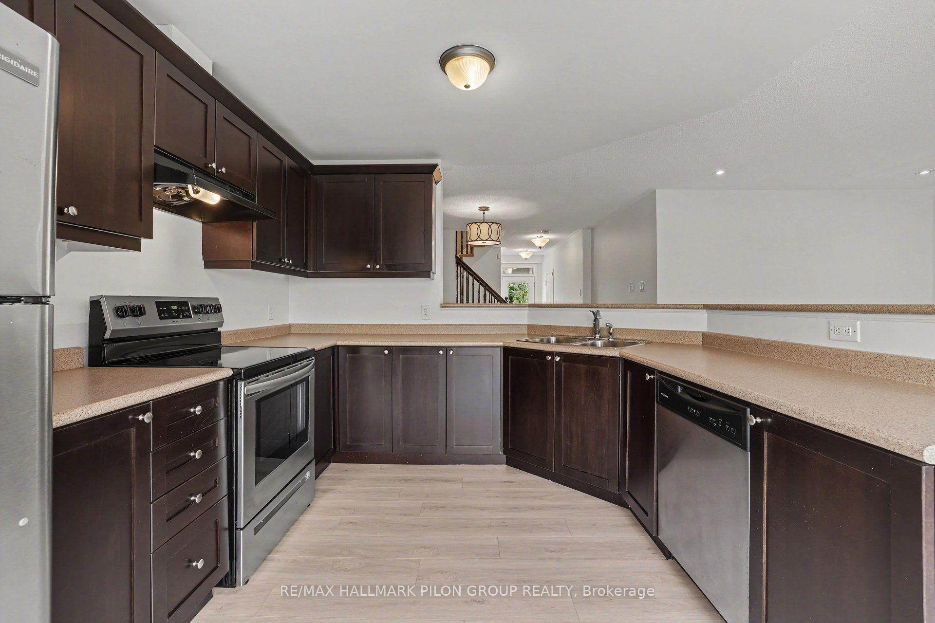 Photo 6 of 232 Soleil Avenue, Ottawa, Notting Hill/Summerside — HOMEH