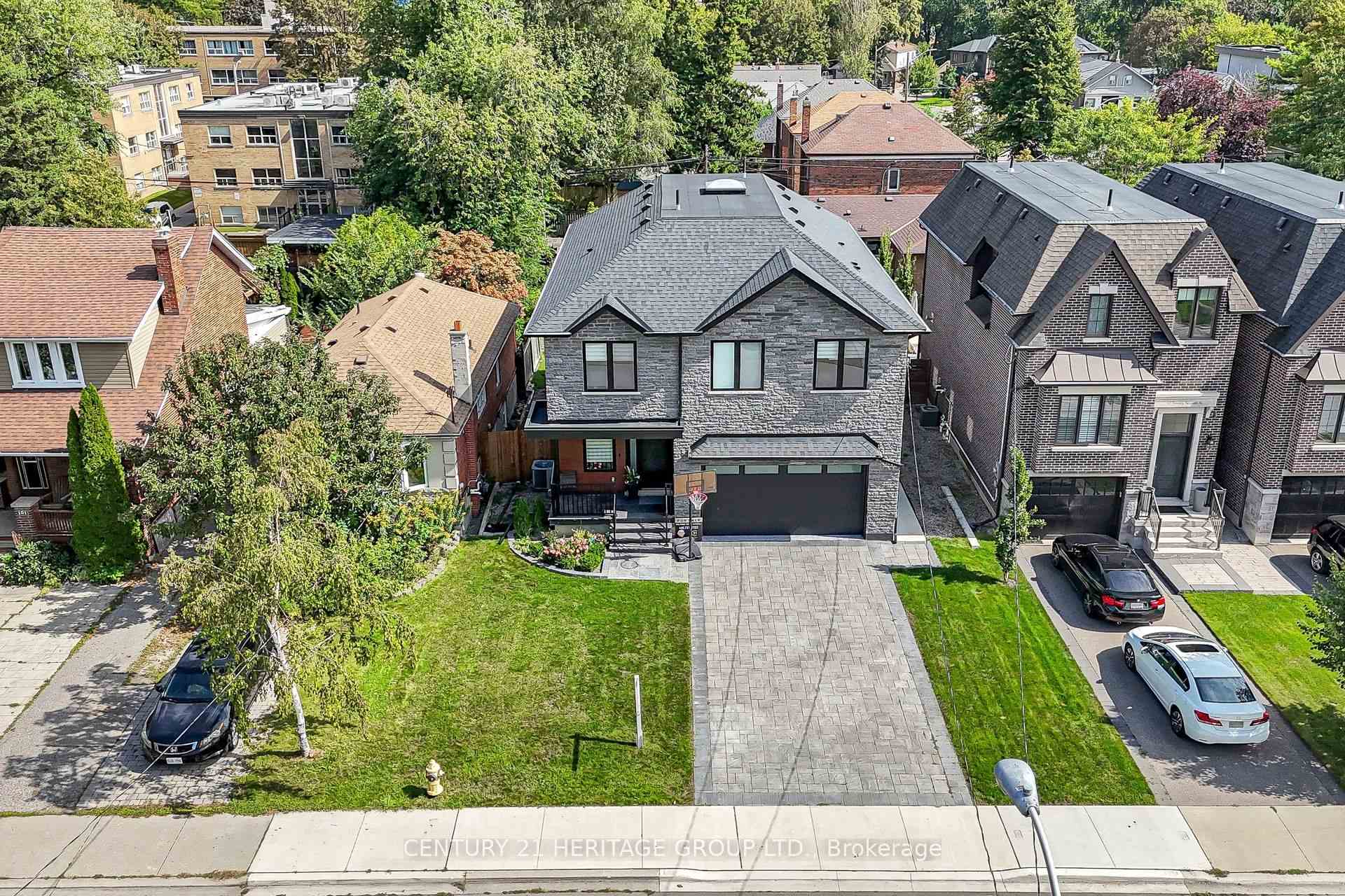 Photo of 99 Twenty Seventh Street
