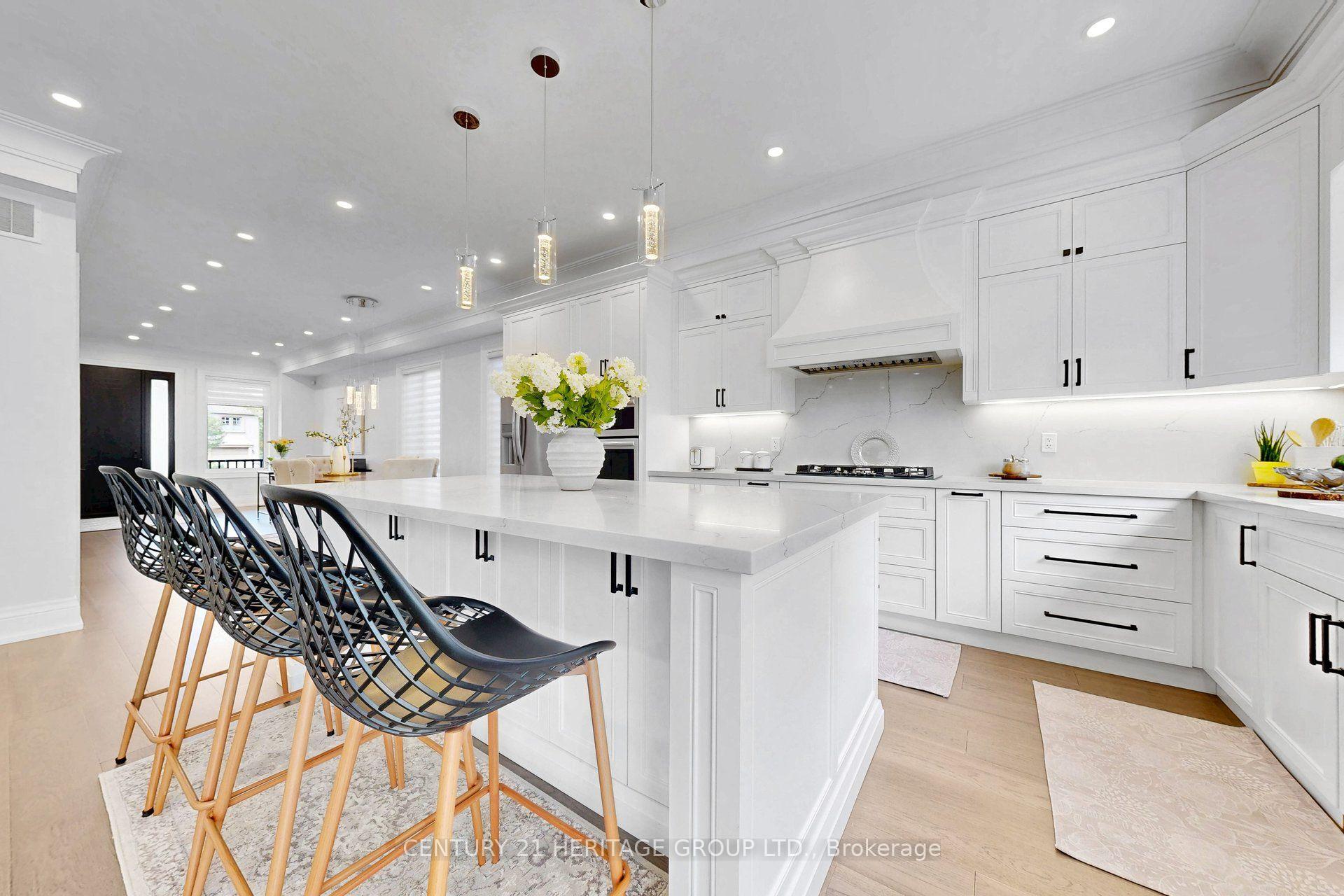Photo 22 of 99 Twenty Seventh Street, Etobicoke, Long Branch — HOMEH