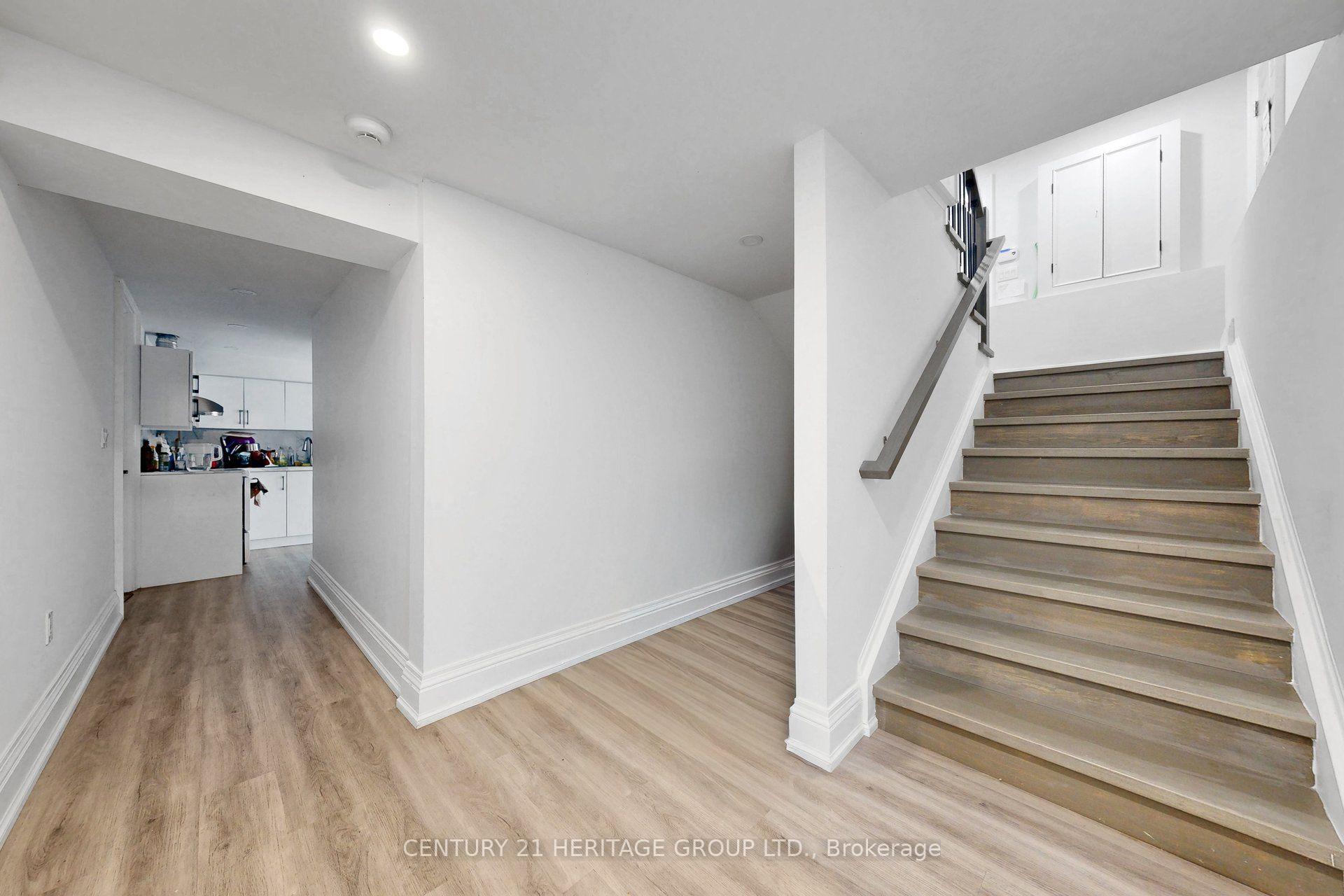 Photo 47 of 99 Twenty Seventh Street, Etobicoke, Long Branch — HOMEH