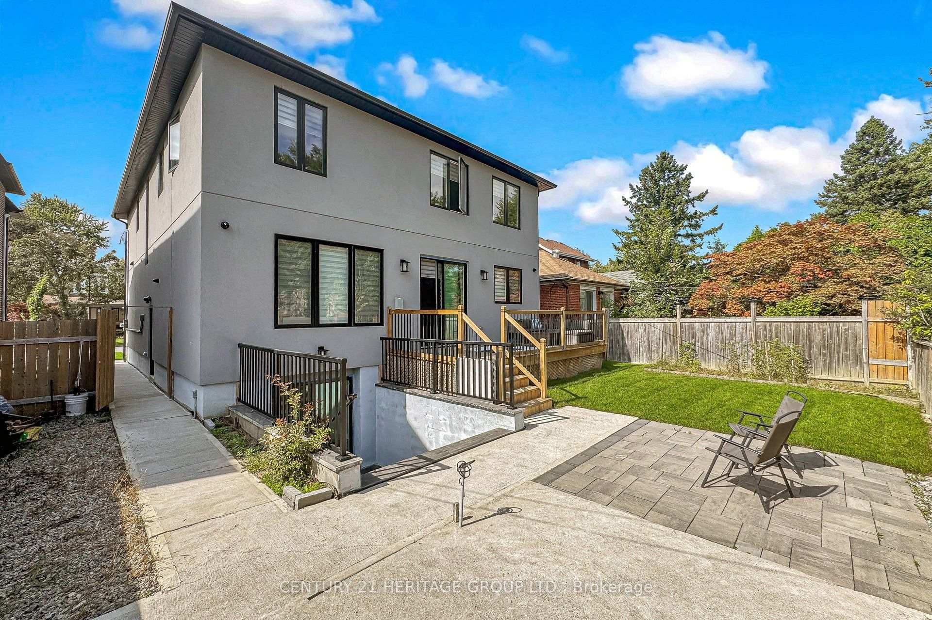 Photo 53 of 99 Twenty Seventh Street, Etobicoke, Long Branch — HOMEH