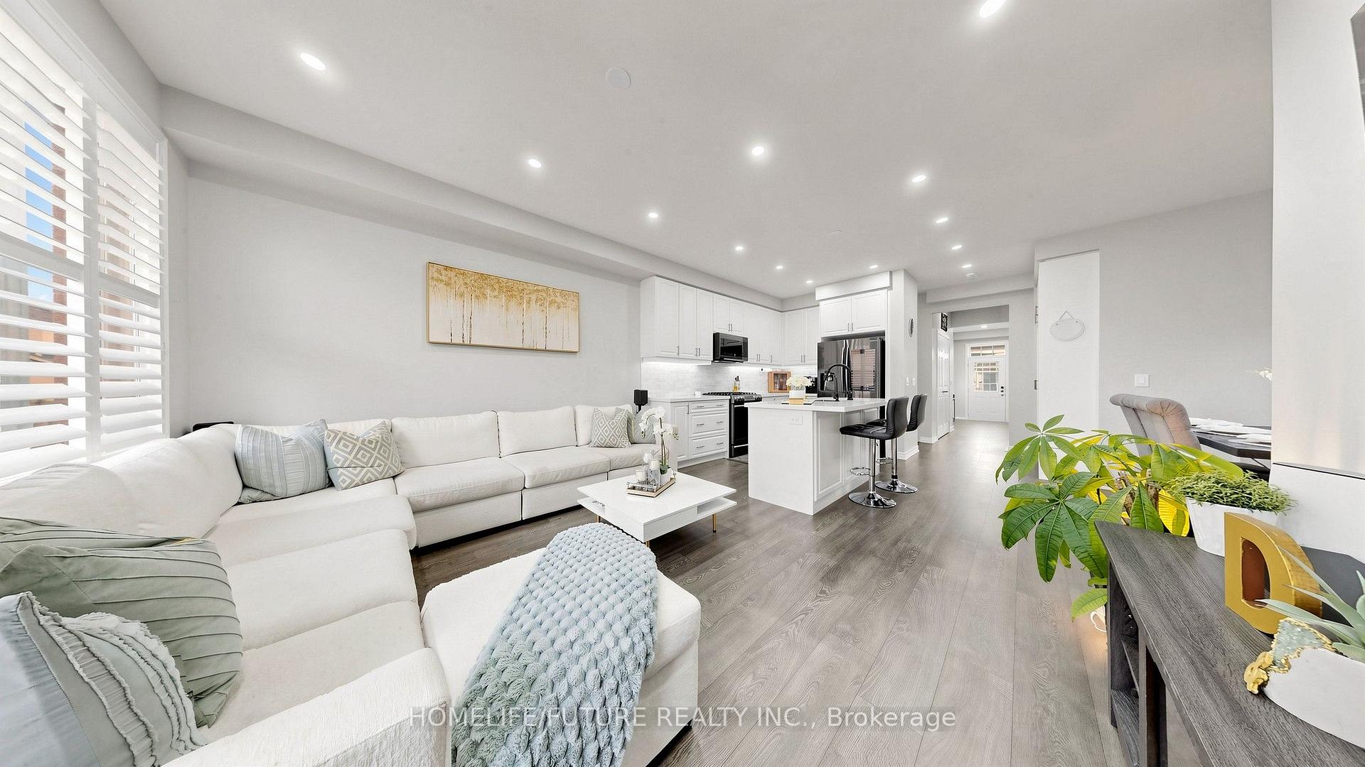 Photo 19 of 101 Bronson Terrace, Milton, Ford — HOMEH