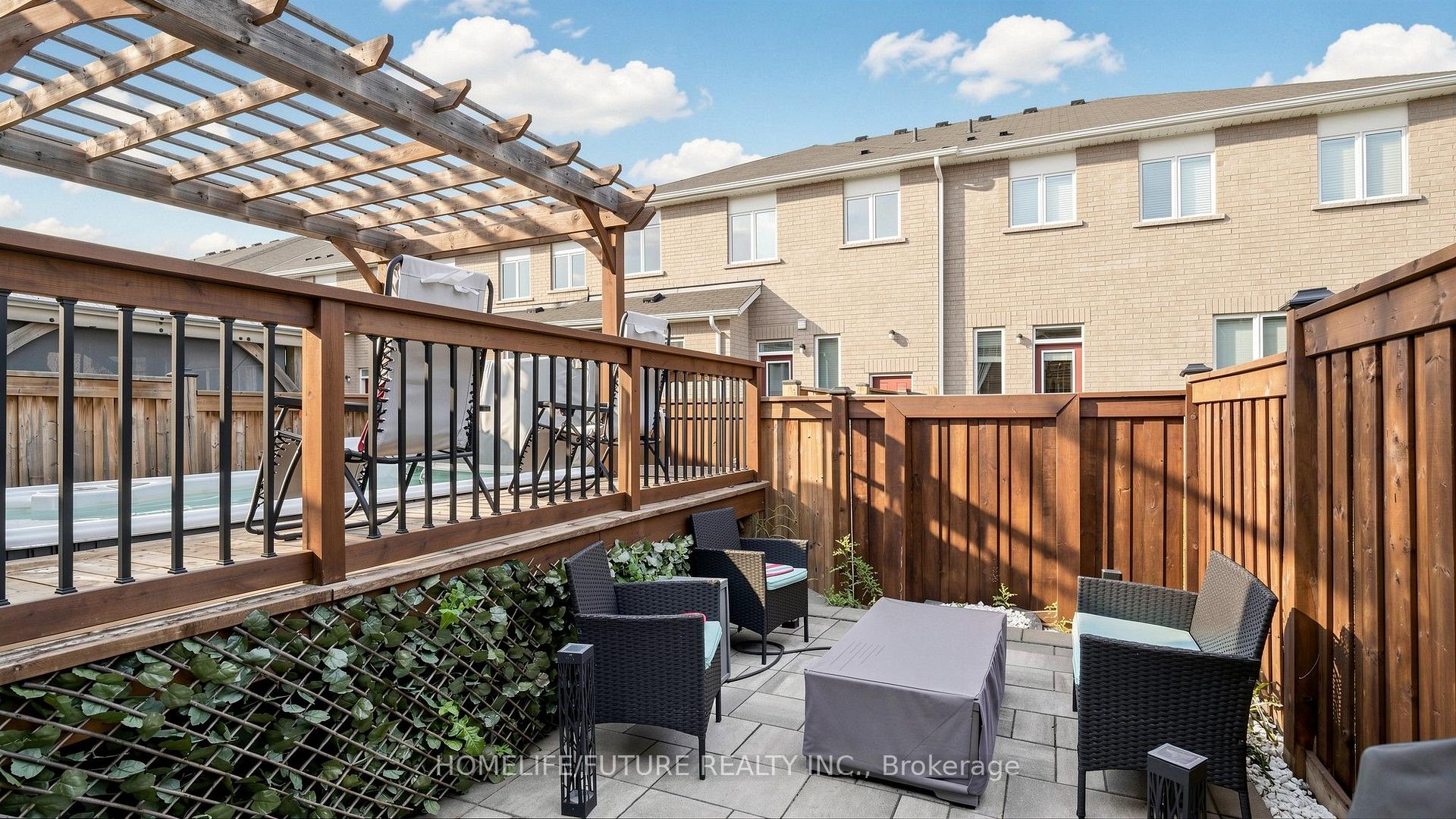 Photo 38 of 101 Bronson Terrace, Milton, Ford — HOMEH