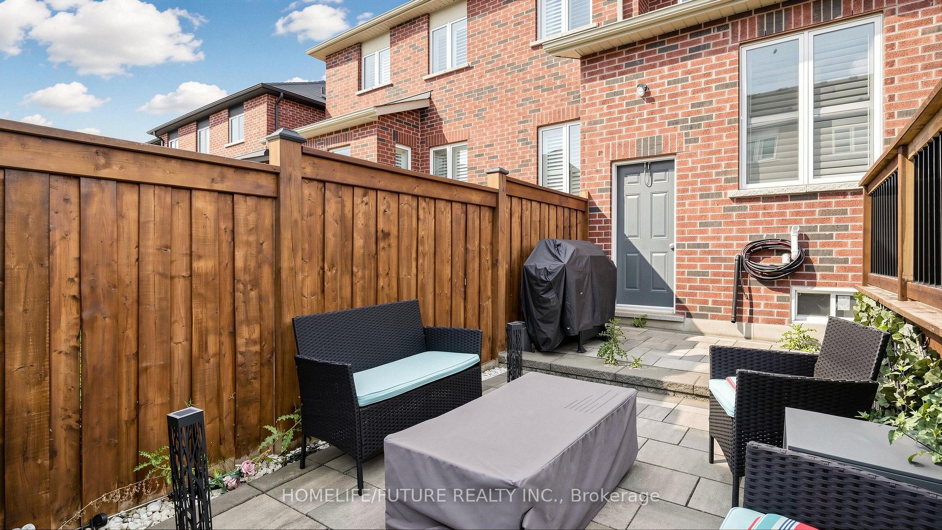 Photo 39 of 101 Bronson Terrace, Milton, Ford — HOMEH
