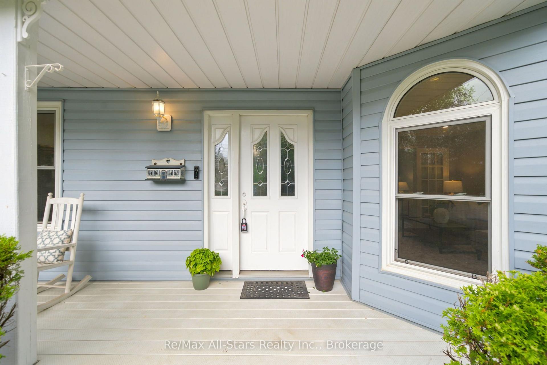 Photo 4 of 263 Union Avenue, Scugog, Port Perry — HOMEH