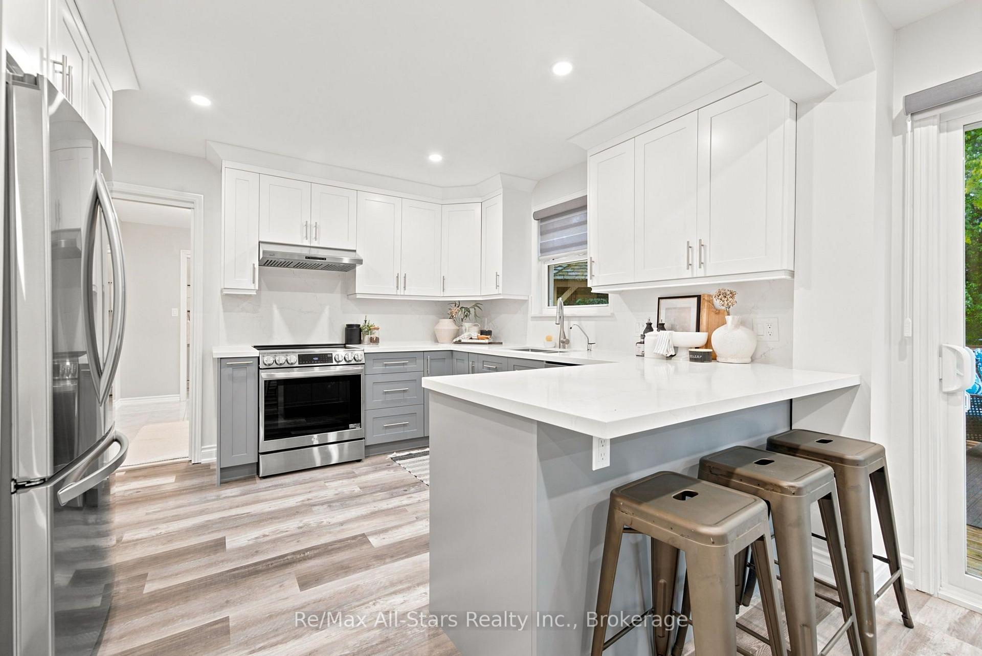 Photo 10 of 263 Union Avenue, Scugog, Port Perry — HOMEH