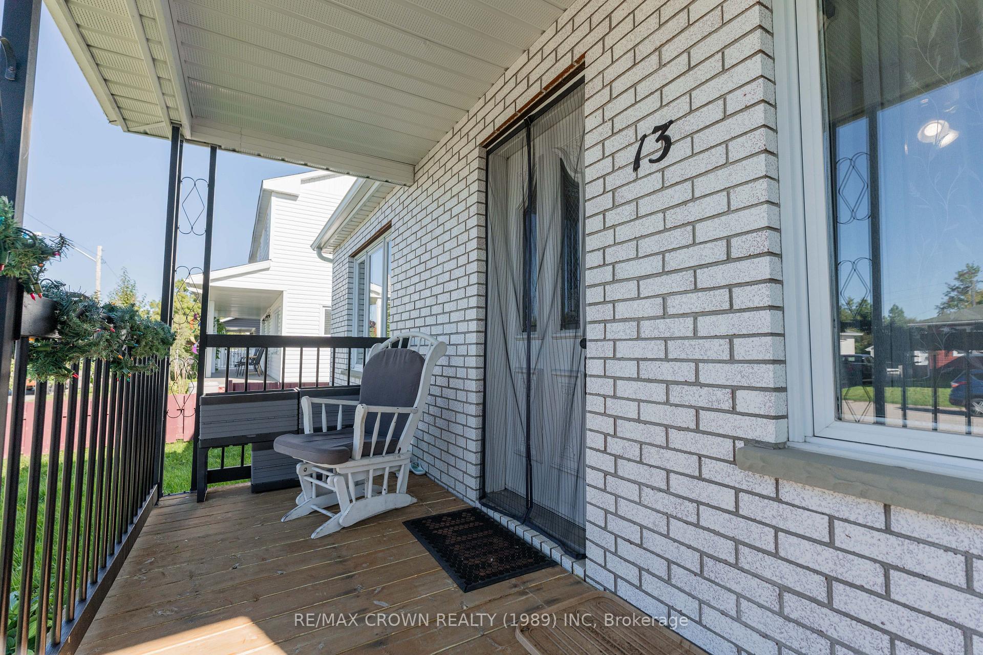 Photo 6 of 13 Pine Crescent, Kapuskasing — HOMEH