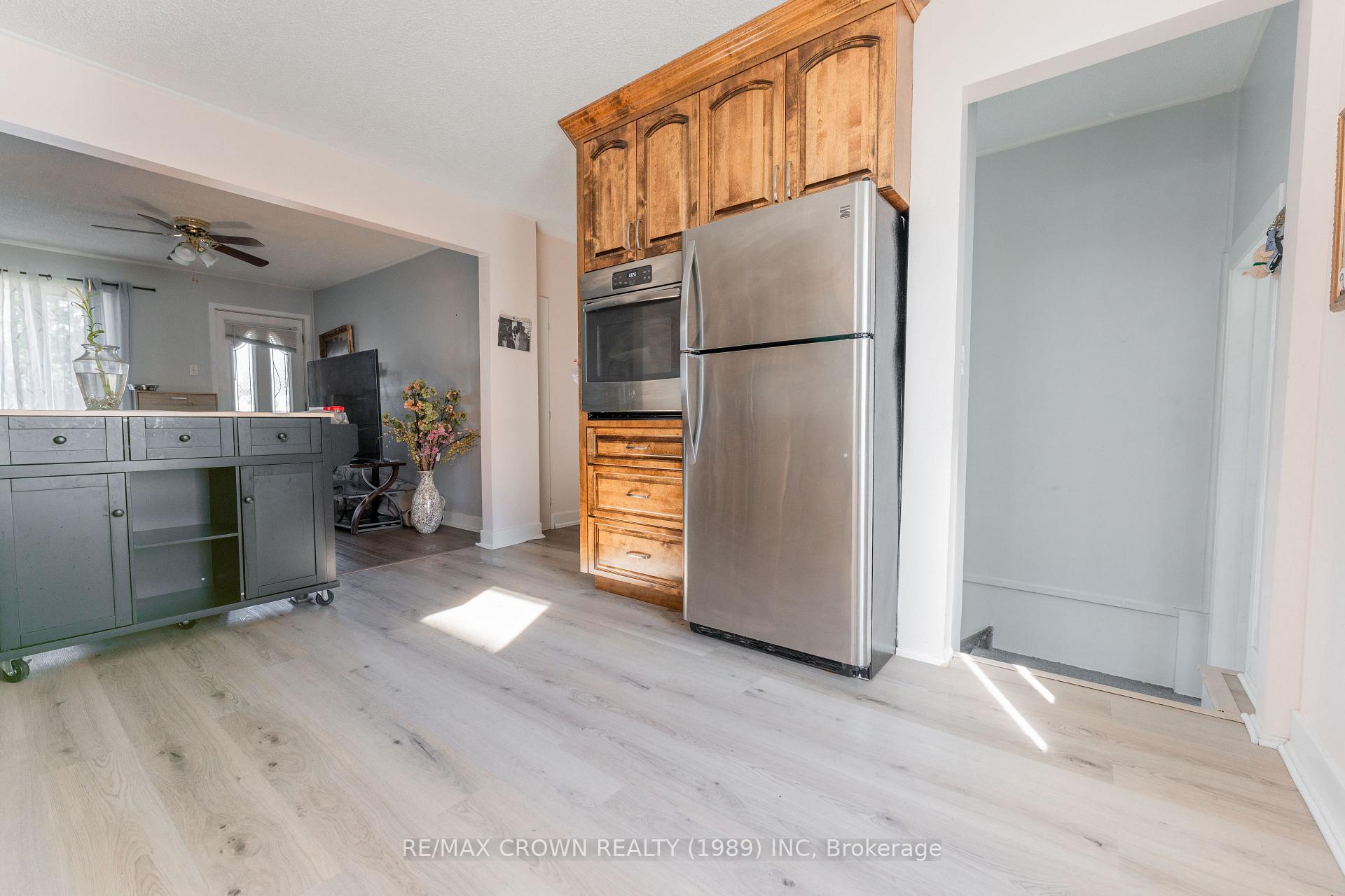 Photo 11 of 13 Pine Crescent, Kapuskasing — HOMEH