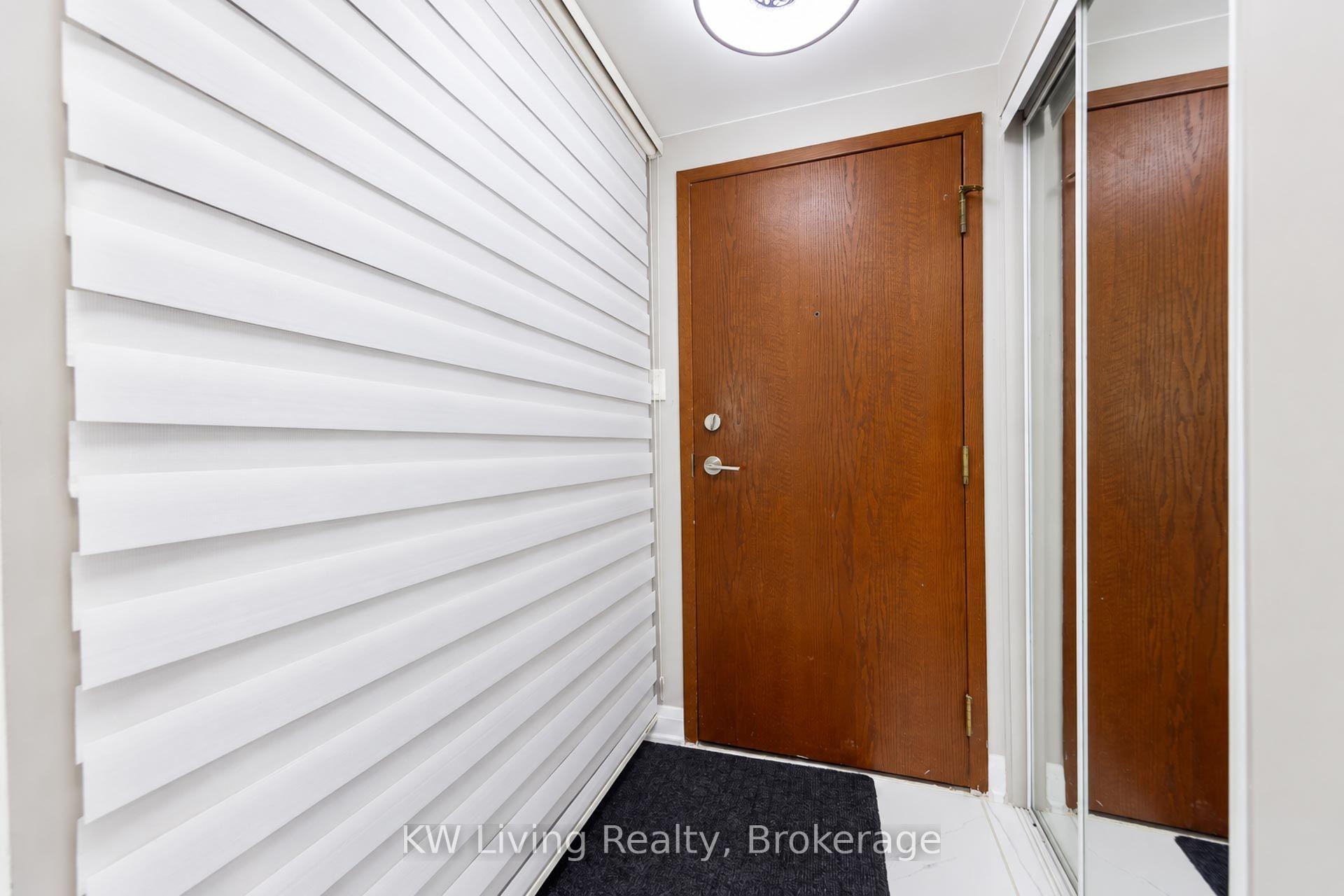 Photo 2 of Unit 1702, 10 Yonge Street, Toronto, Waterfront Communities — HOMEH