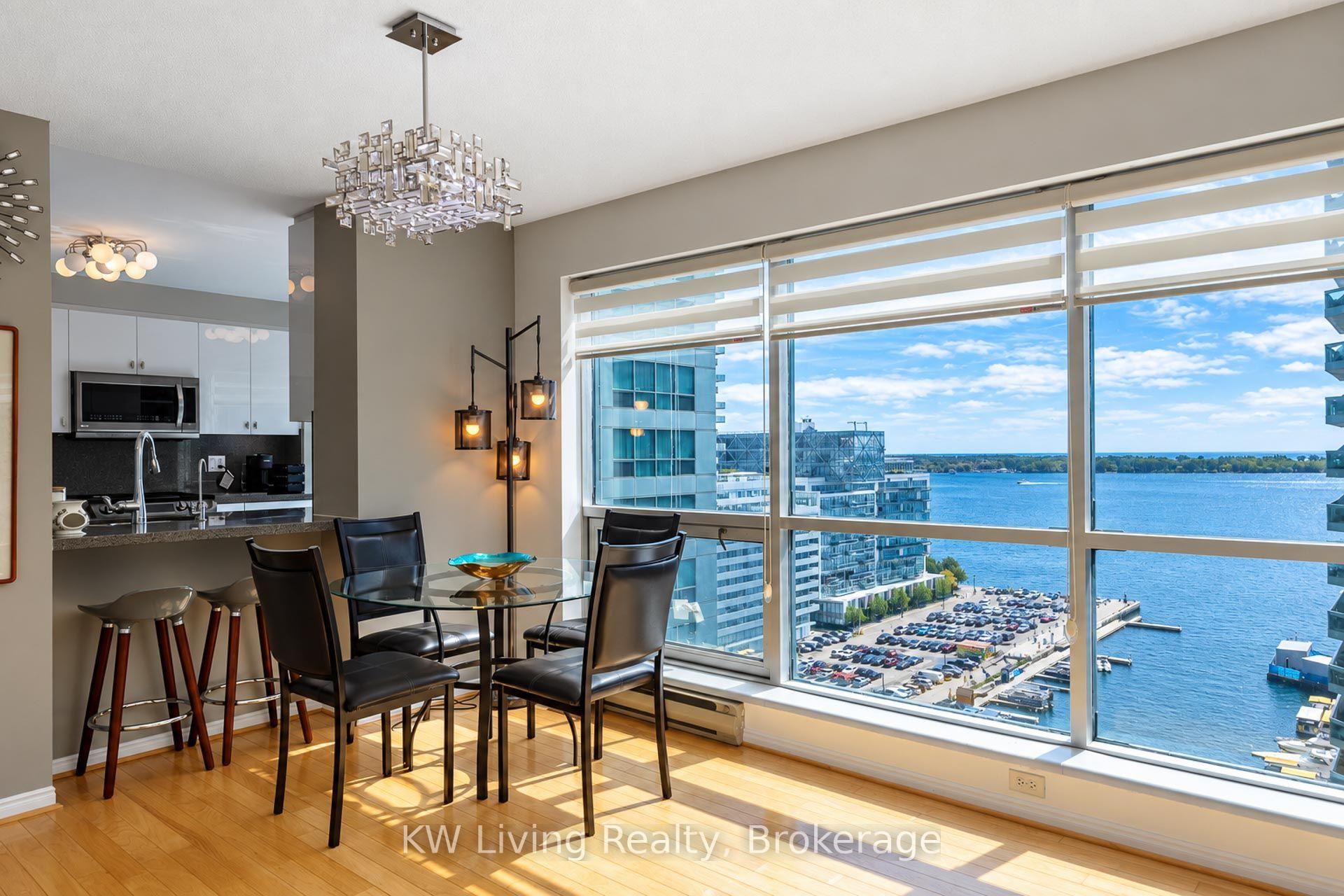 Photo 14 of Unit 1702, 10 Yonge Street, Toronto, Waterfront Communities — HOMEH
