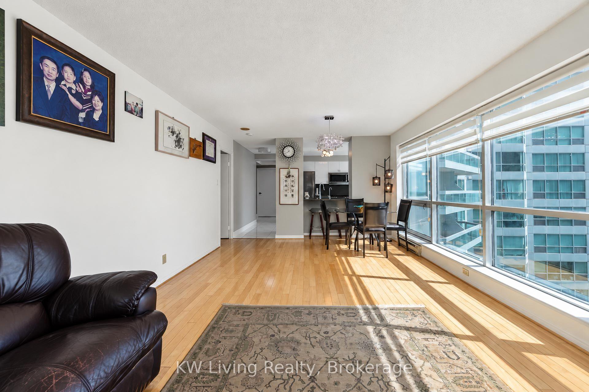 Photo 20 of Unit 1702, 10 Yonge Street, Toronto, Waterfront Communities — HOMEH