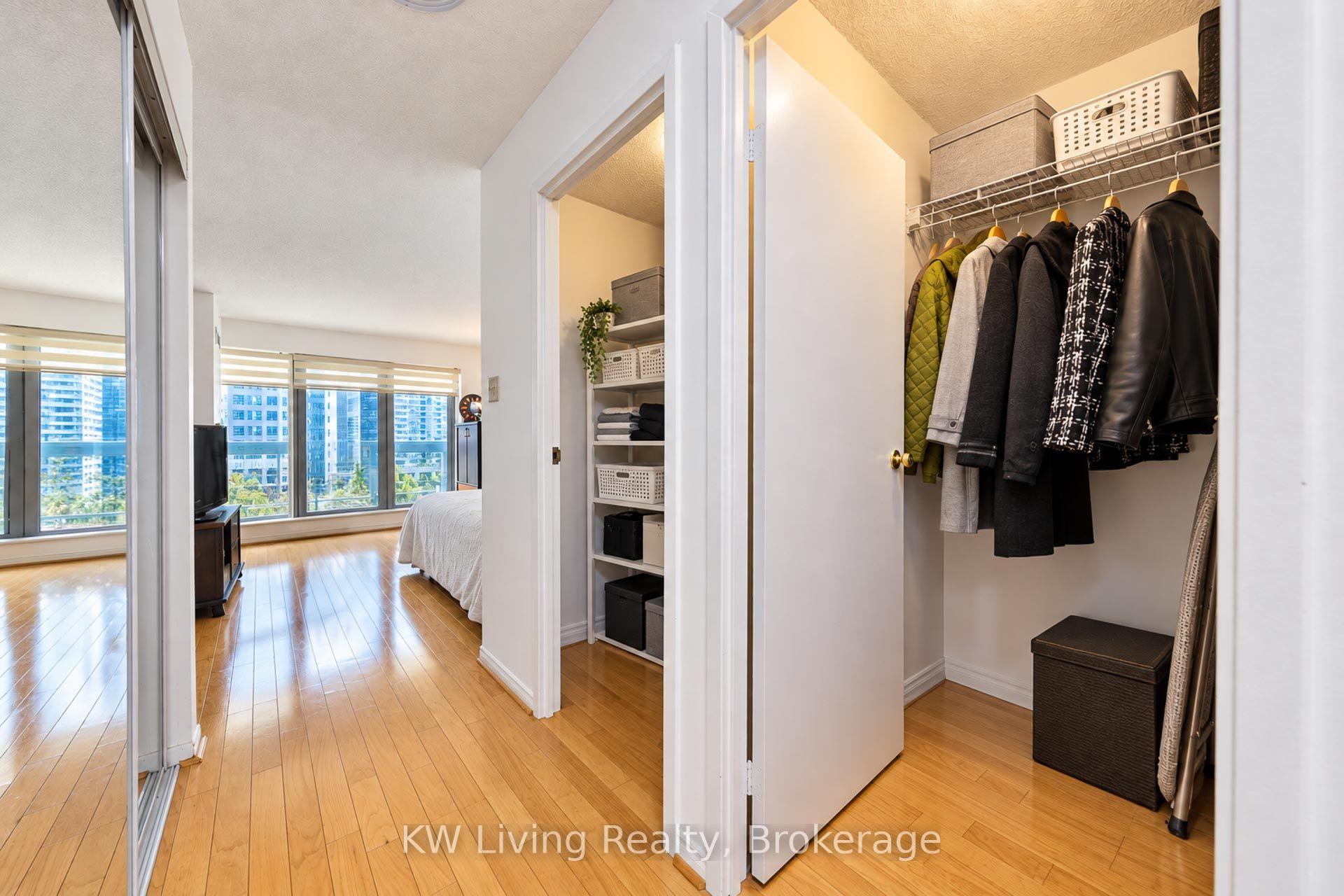 Photo 24 of Unit 1702, 10 Yonge Street, Toronto, Waterfront Communities — HOMEH