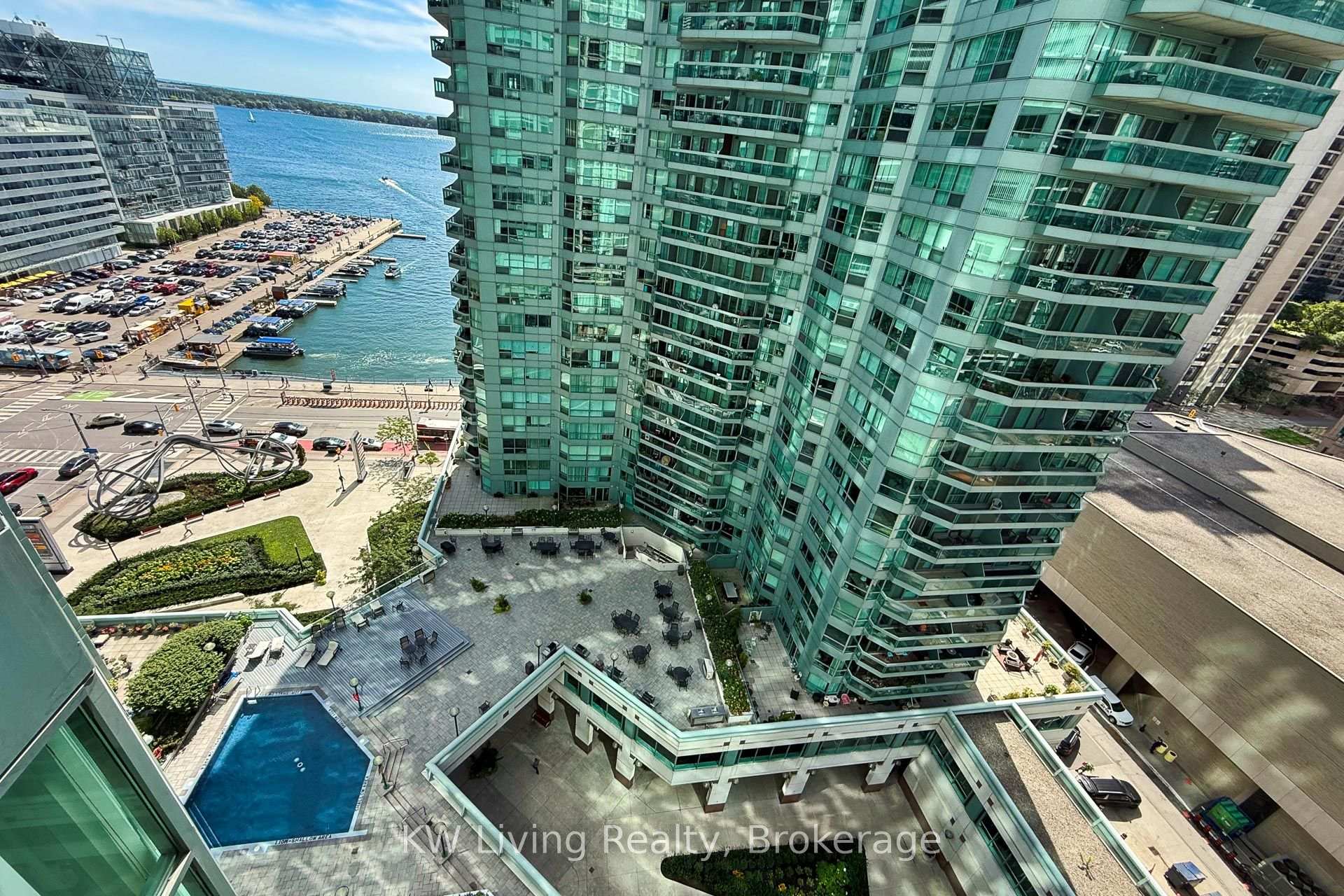Photo 33 of Unit 1702, 10 Yonge Street, Toronto, Waterfront Communities — HOMEH