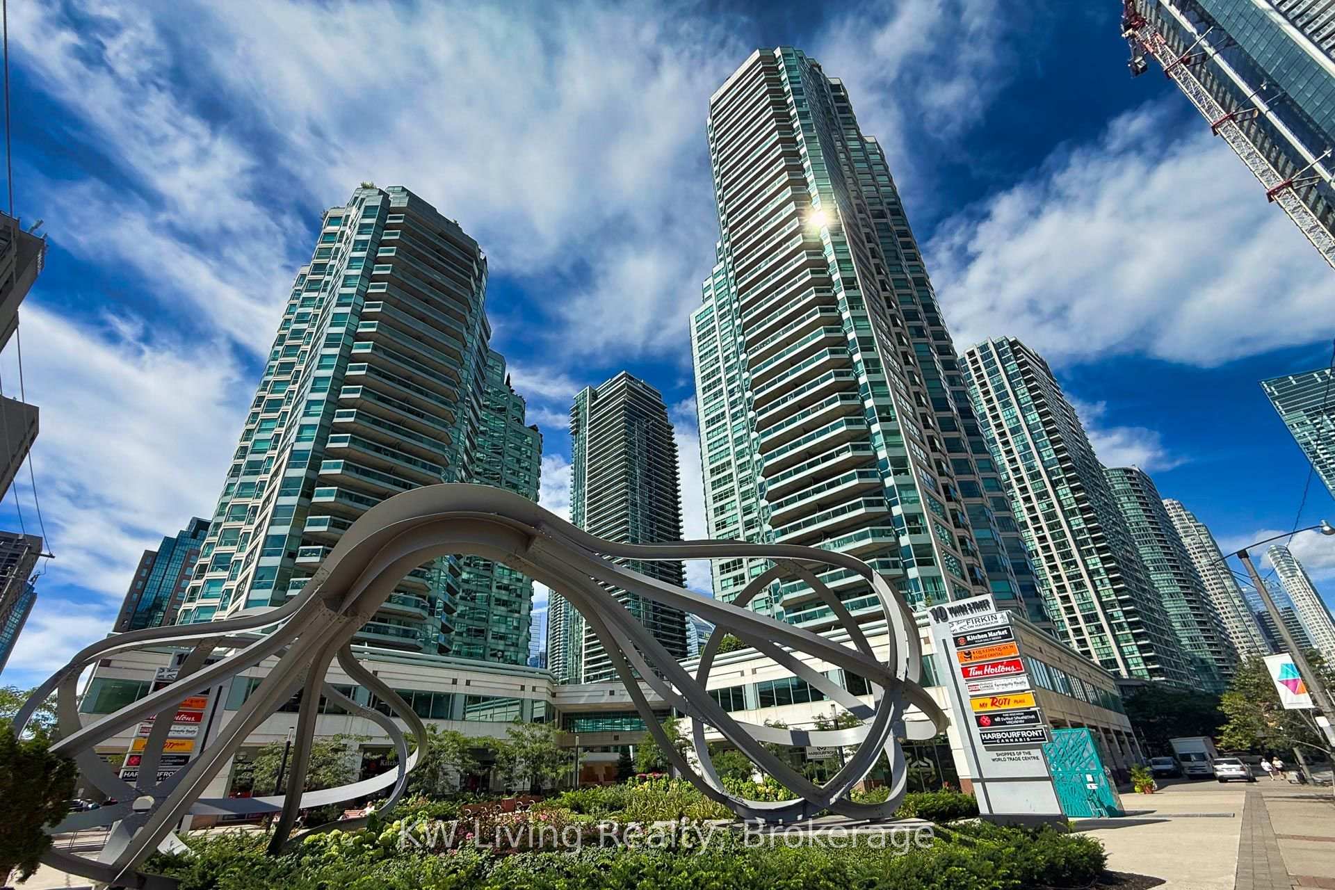 Photo 41 of Unit 1702, 10 Yonge Street, Toronto, Waterfront Communities — HOMEH
