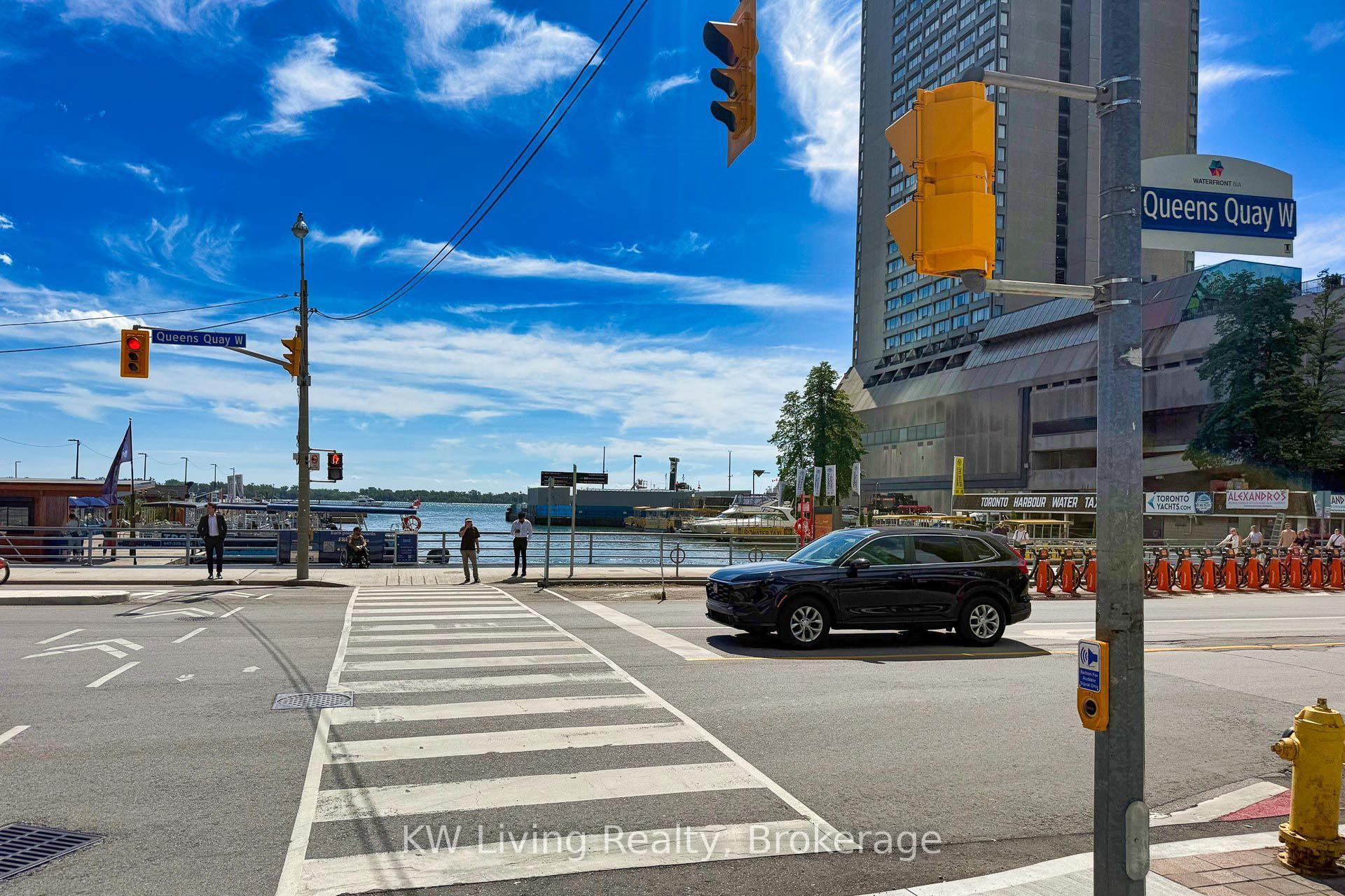 Photo 42 of Unit 1702, 10 Yonge Street, Toronto, Waterfront Communities — HOMEH
