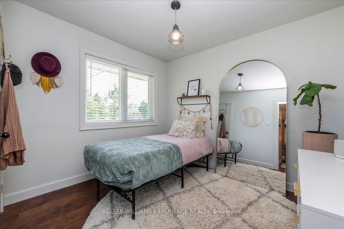 Photo 18 of 92 Johnson Street, Barrie, Codrington — HOMEH