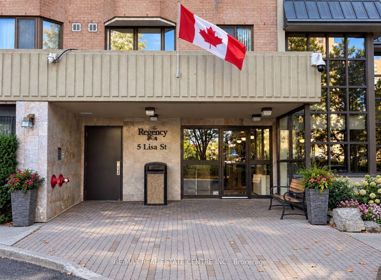 Photo 5 of Unit 910, 5 Lisa Street, Brampton, Queen Street Corridor — HOMEH