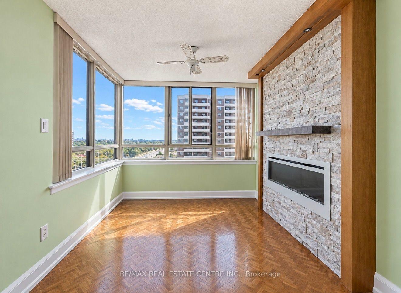 Photo 17 of Unit 910, 5 Lisa Street, Brampton, Queen Street Corridor — HOMEH