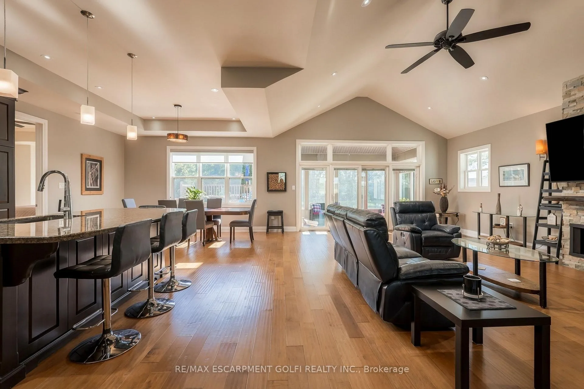 Photo 4 of 3265 Mountain Road, Lincoln, Beamsville — HOMEH