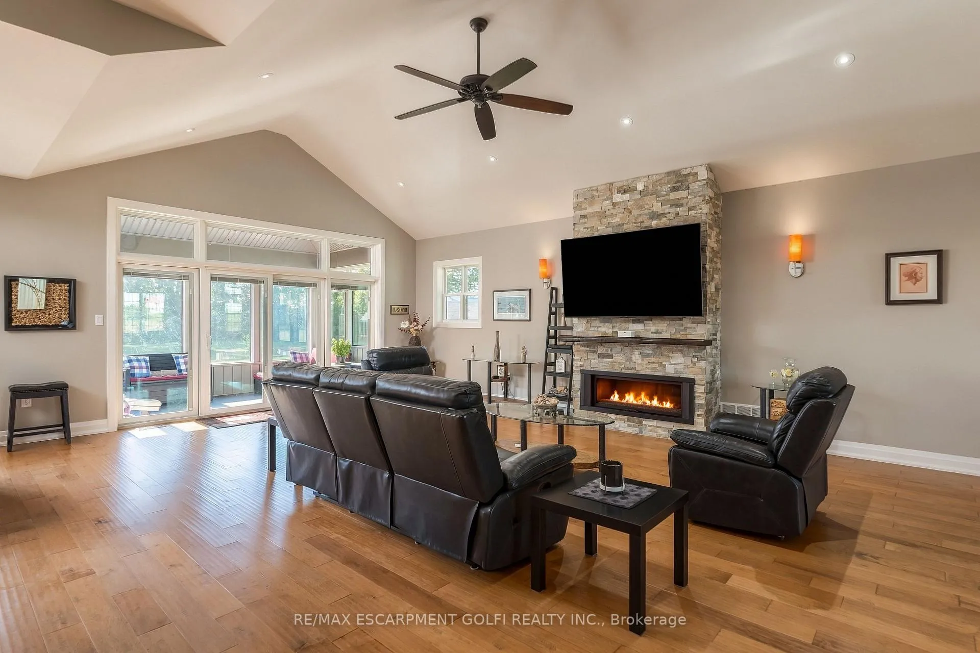 Photo 6 of 3265 Mountain Road, Lincoln, Beamsville — HOMEH