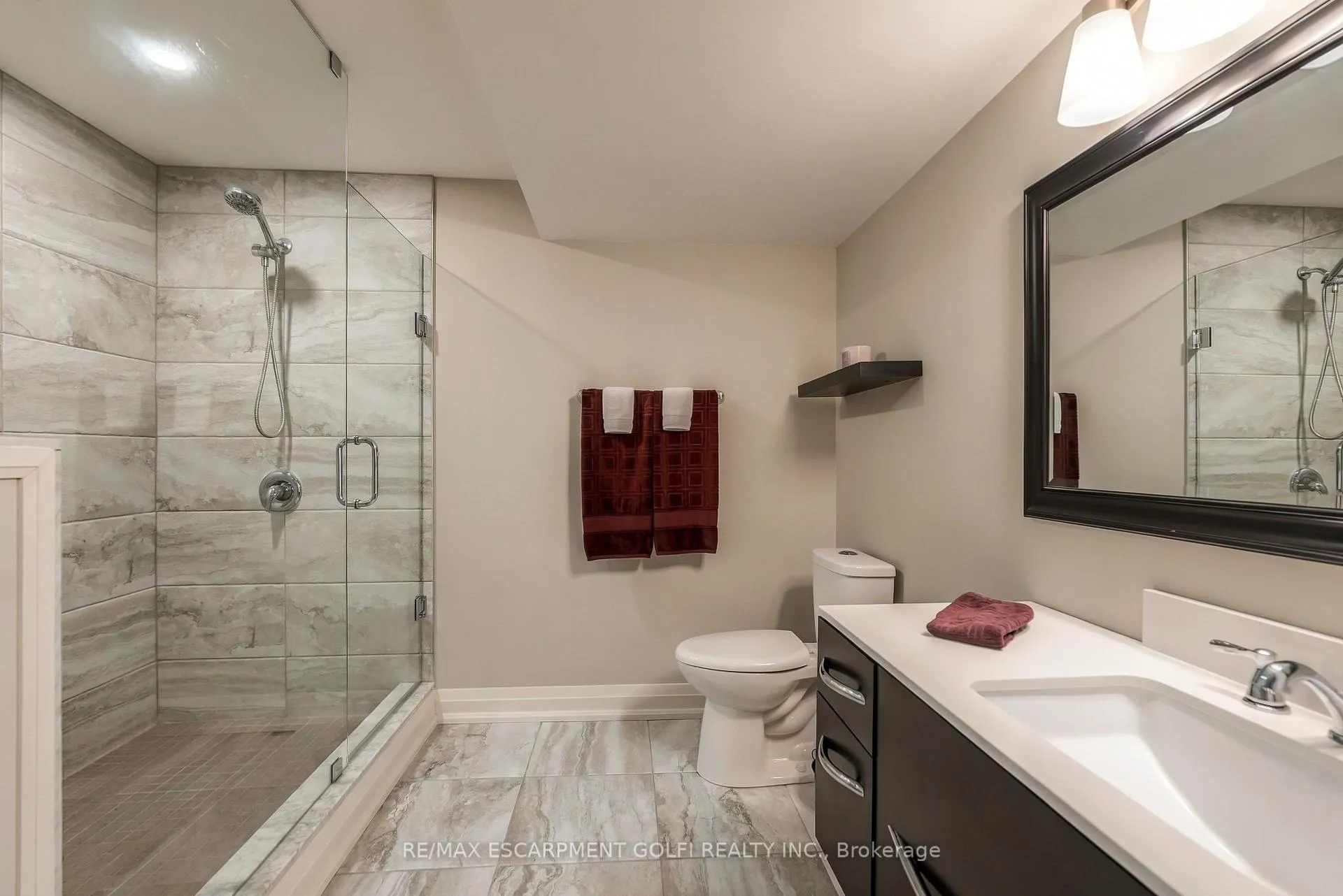Photo 30 of 3265 Mountain Road, Lincoln, Beamsville — HOMEH